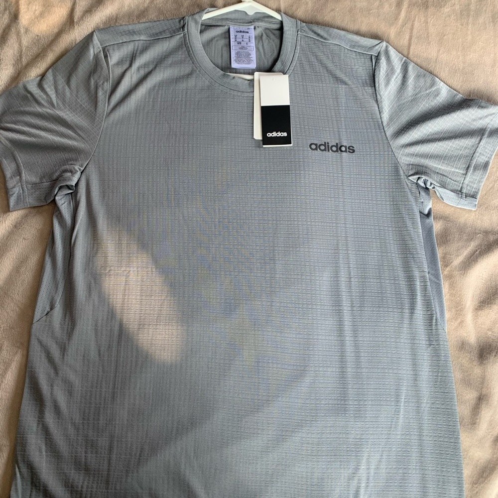 NWT Adidas T-Shirt